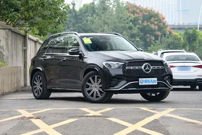 2025款 奔驰GLE GLE 350 4MATIC 时尚型外观