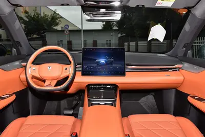 2024款 深蓝S05 增程版 远航版 200km 200Max内饰