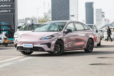 2025款 AION RT 650km 智豪版外观