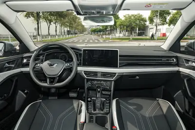 2025款 捷达VA7 1.4T 超有料版内饰