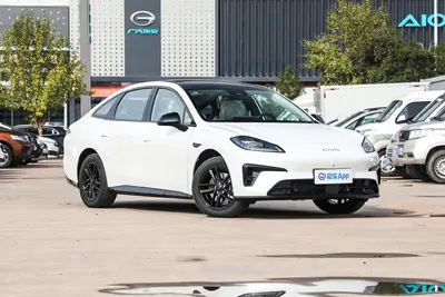 2025款 AION RT 520km 智豪版外观