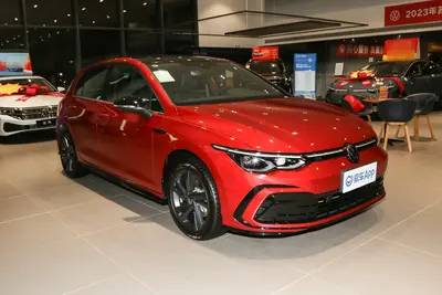 2024款 高尔夫 280TSI R-Line 50年传奇版外观