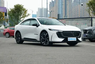 2024款 马自达EZ-6 纯电版 600km 智雅版外观