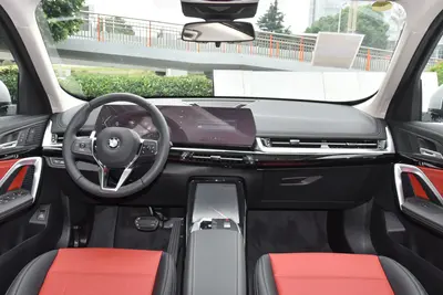 2024款 宝马X1 sDrive20Li X设计套装内饰