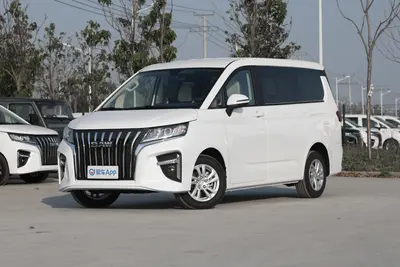 2025款 锐胜王牌M7 2.0L 手动标轴豪华版 7座外观
