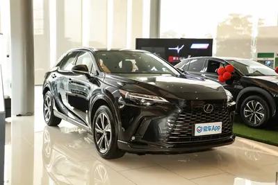 2025款 雷克萨斯RX 350h 两驱舒享版外观