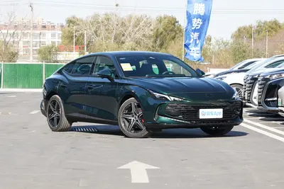 2025款 MG7 2.0T 自动Trophy+超级运动版外观