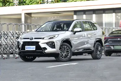2024款 威兰达 双擎 2.5L 两驱豪华PLUS版外观