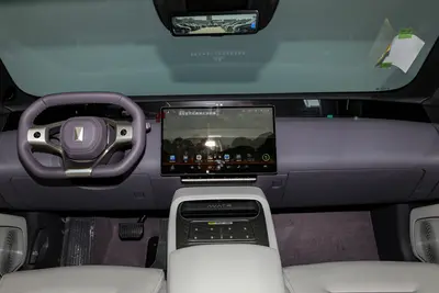2025款 阿维塔12 纯电版 755km 后驱Max内饰