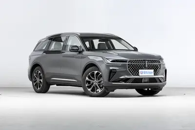 2025款 航海家 2.0T 四驱尊睿版外观