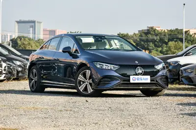 2025款 奔驰EQE EQE 500 4MATIC 豪华版外观