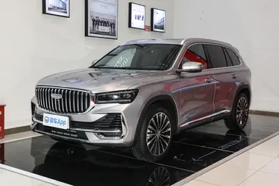 2025款 星越L 东方曜 2.0T 自动两驱揽星版外观