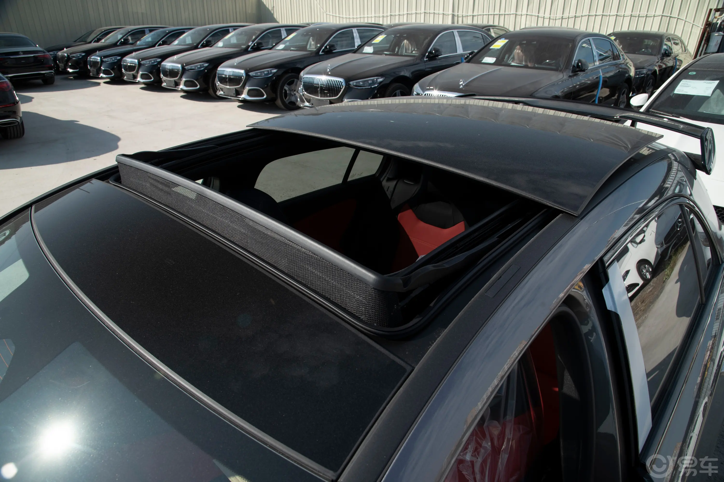 奔驰A级 AMG(进口)AMG A 35 4MATIC天窗
