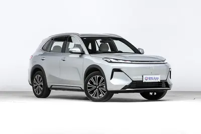 2025款 银河星舰7 1.5L 120km 领航版外观