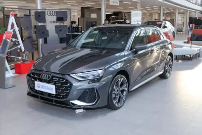 2025款 奥迪A3 Sportback 35 TFSI 飞驰尊享型外观