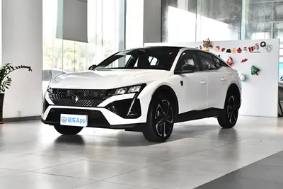 2025款 标致408X 1.6T GT外观