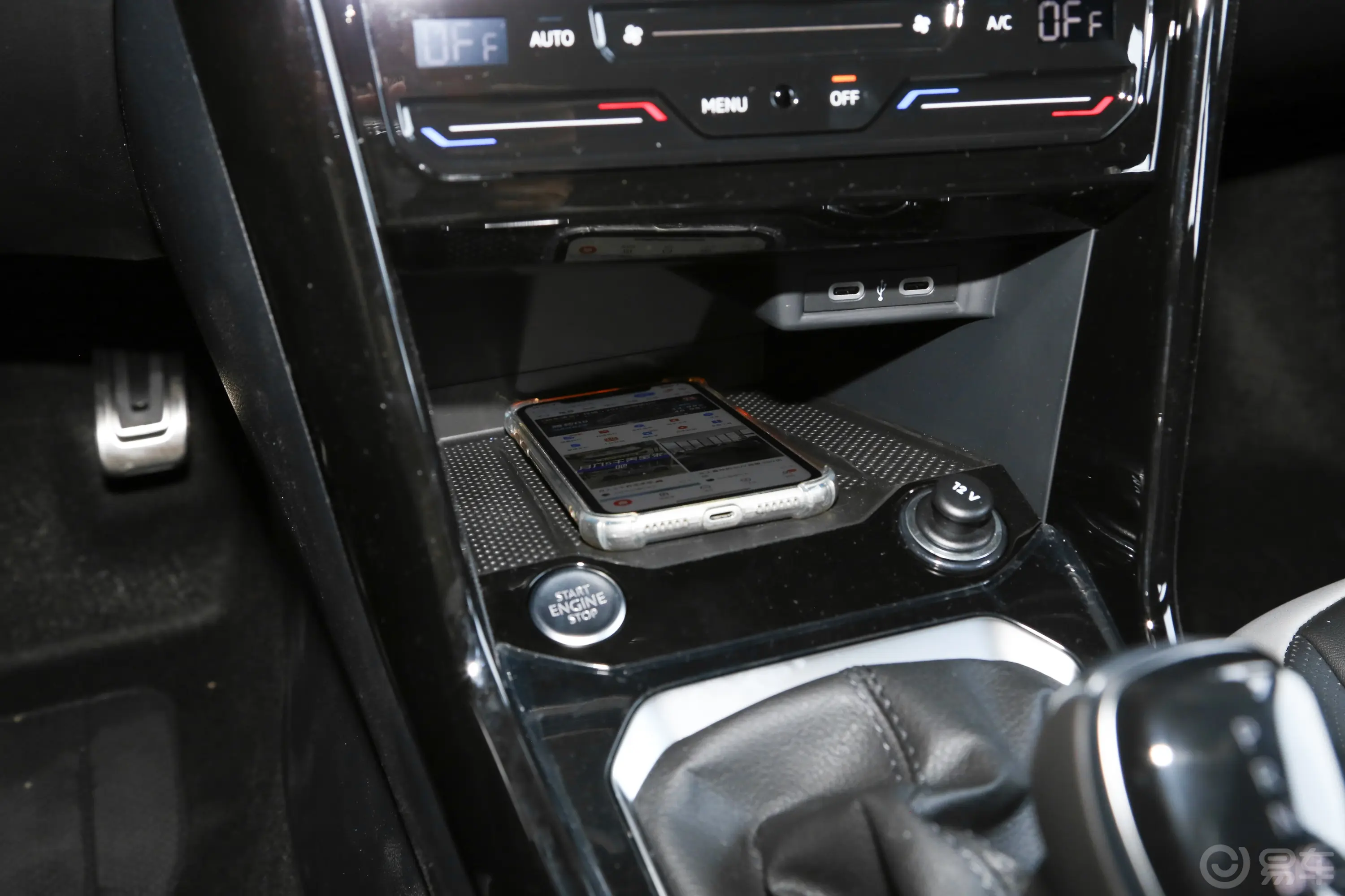 探歌300TSI 星光版中控