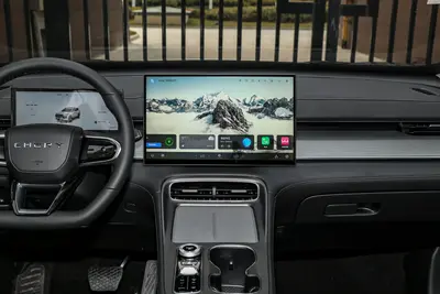 2025款 瑞虎8 PLUS C-DM 1.5T 116km 舒适型 5座内饰