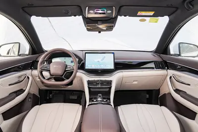 2025款 宋PLUS新能源 DM-i 智驾版 1.5L 112km 尊贵型内饰