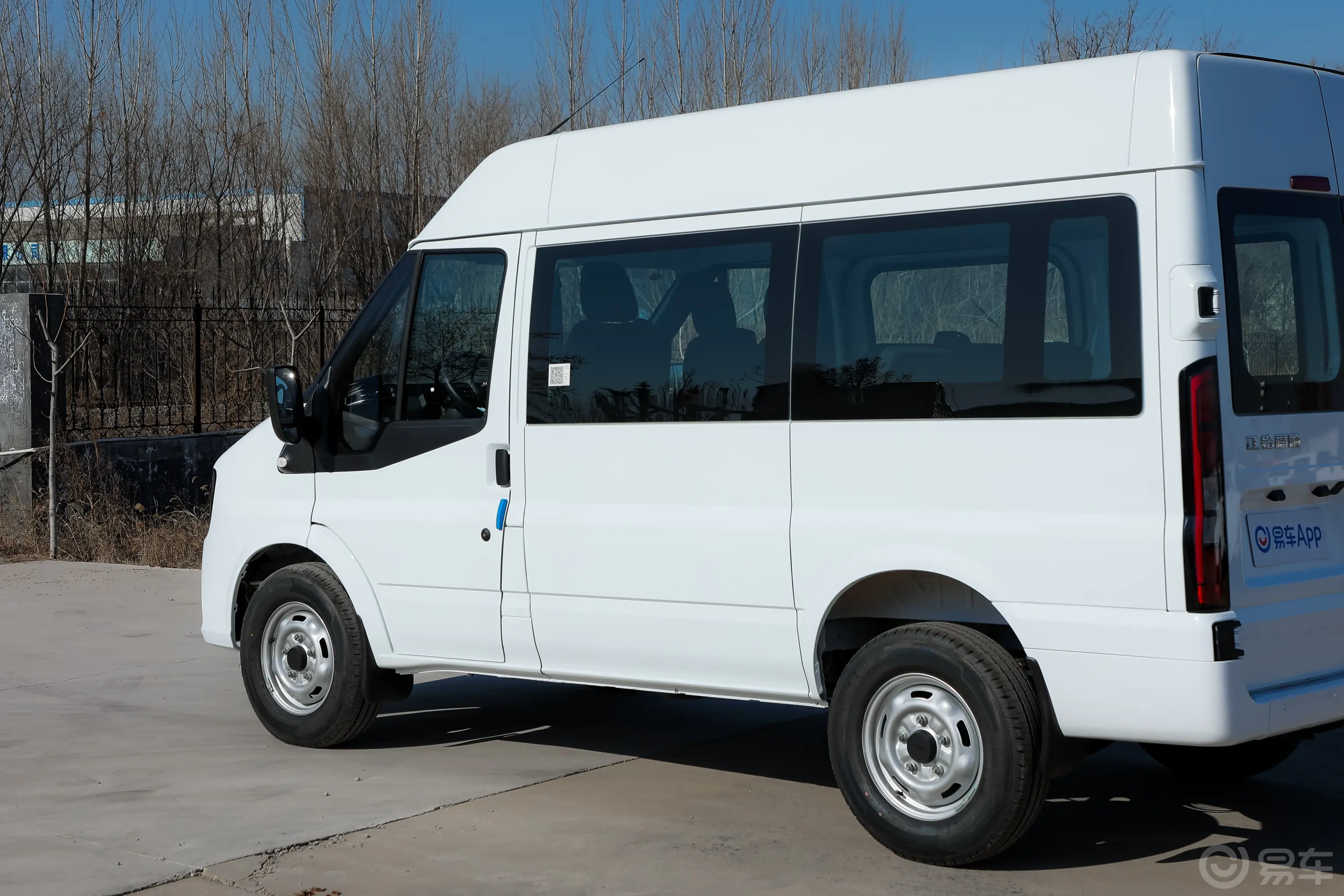 【江铃福顺2.0T 自动短轴中顶商运型多功能乘用车 6座 柴油外观细节图片-汽车图片大全】-易车