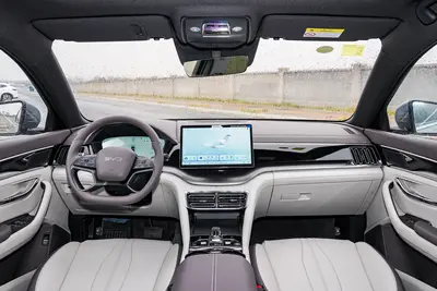 2025款 宋PLUS新能源 EV 智驾版 520km 豪华型内饰