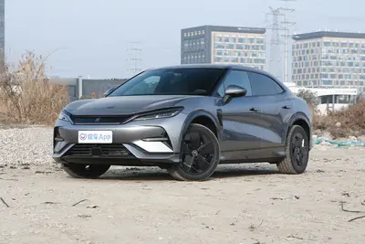 2025款 宋L EV 智驾版 550km 后驱卓越型外观