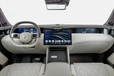 2025款 阿维塔11 增程版 225km 后驱Ultra内饰