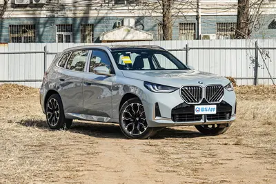 2025款 宝马X3 xDrive30L 领先型 M运动套装外观