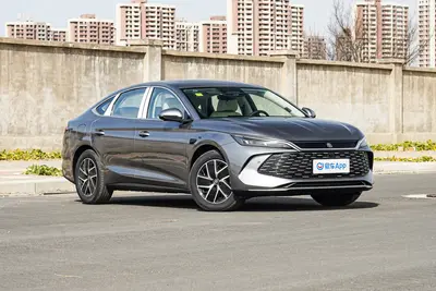 2025款 秦L DM-i 智驾版 1.5L 120km 领先型外观
