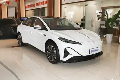 2025款 红旗天工05 550km 智选版外观
