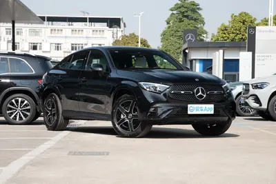 2025款 奔驰GLC轿跑 GLC 260 4MATIC 轿跑SUV外观
