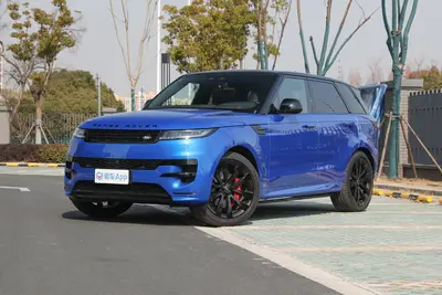 2025款 揽胜运动 3.0T 典范版外观