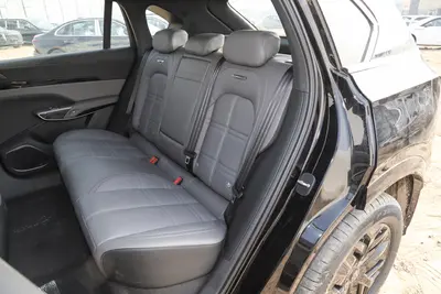2025款 红旗天工08 520km 后驱Max版空间