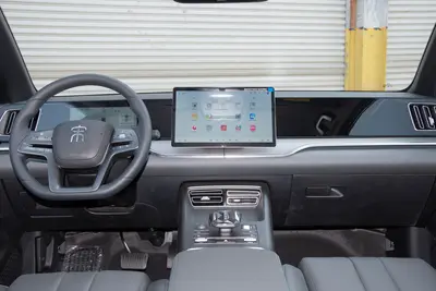 2025款 宋Pro新能源 DM-i 智驾版 1.5L 75km 领先型内饰