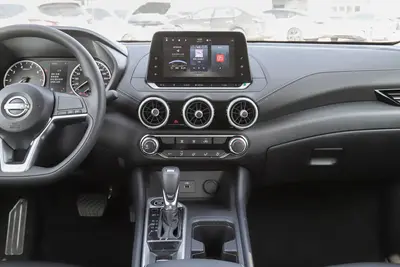 2025款 轩逸 1.6L 真心版内饰