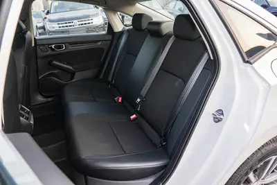2025款 思域 240TURBO CVT智趣Plus空间