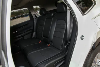 2024款 本田CR-V 240TURBO 两驱锋尚版 5座空间