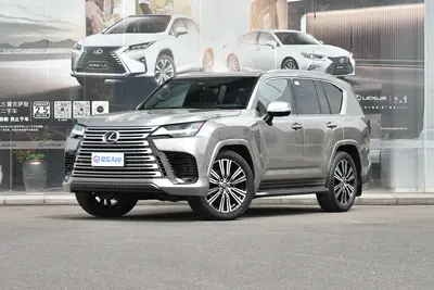 2025款 雷克萨斯LX LX700h 领界版外观