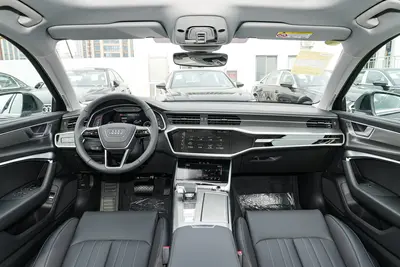 2025款 奥迪A6L 45 TFSI 臻选动感型+通风舒享包内饰