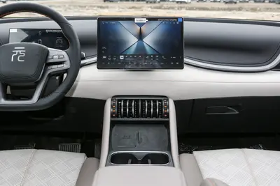 2025款 元PLUS 智驾版 430km 领先型内饰