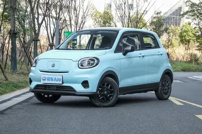 2025款 零跑T03 310km 310舒享版外观