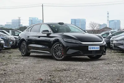 2025款 汉 EV 智驾版 701km 激光雷达尊享型外观
