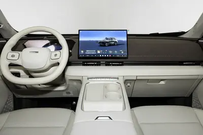 2025款 哈弗枭龙MAX PHEV 1.5L 165km Ultra 智驾版内饰