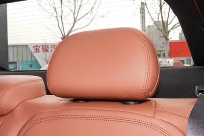 2025款 银河L6 EM-i 1.5L 60km 启航版空间