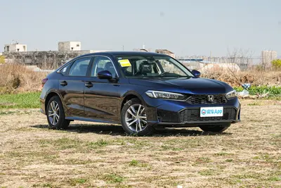 2025款 思域 240TURBO CVT智趣Plus外观