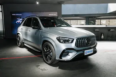 2025款 奔驰GLE AMG AMG GLE 53 4MATIC+外观