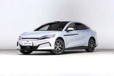 2025款 汉L EV 601km 四驱激光雷达旗舰型外观