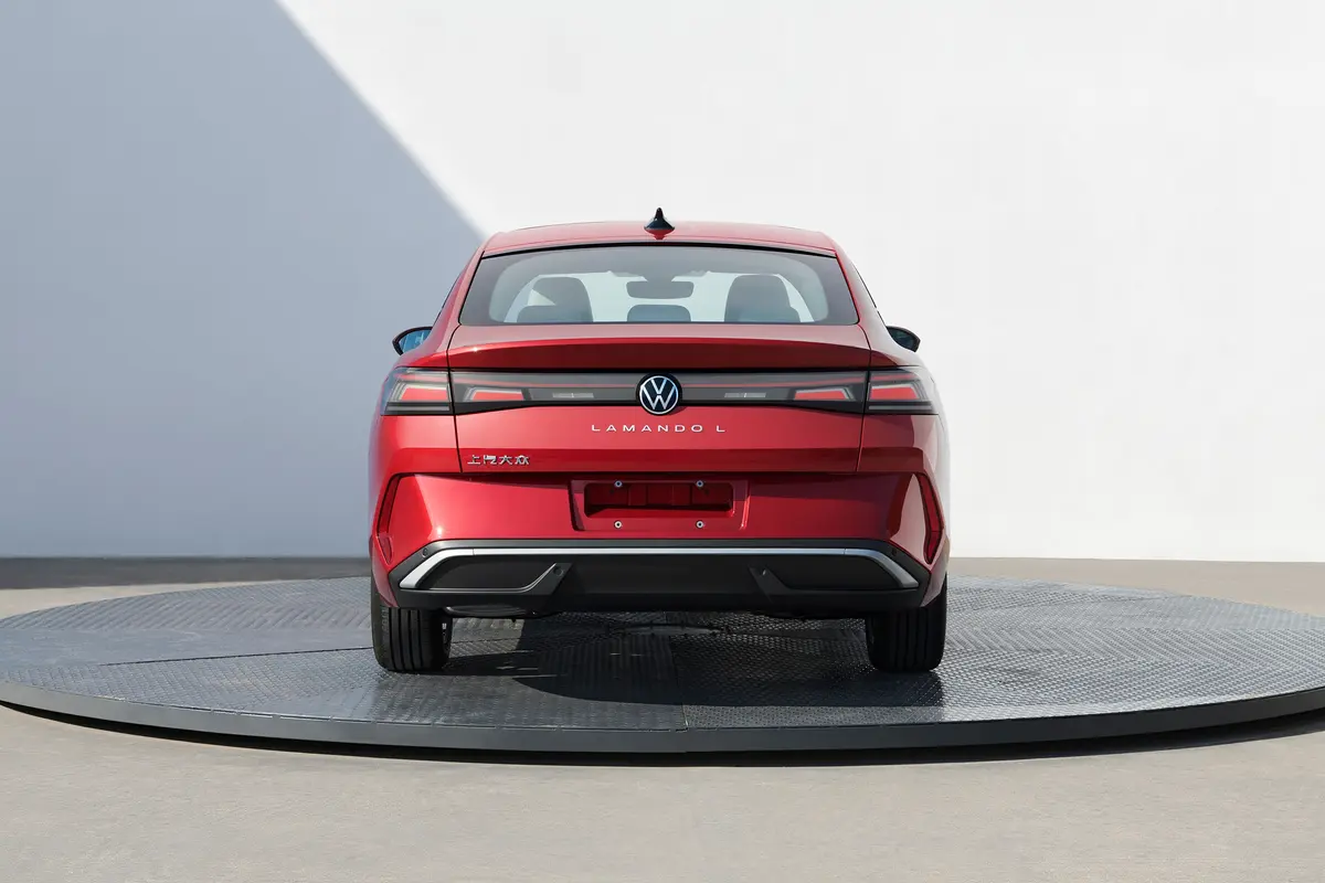 【凌渡凌渡L 300TSI 标准版图片-汽车图片大全】-易车