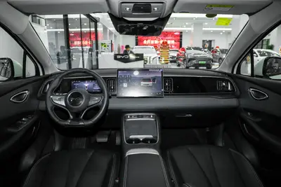 2025款 海狮05EV 520km 智航版内饰