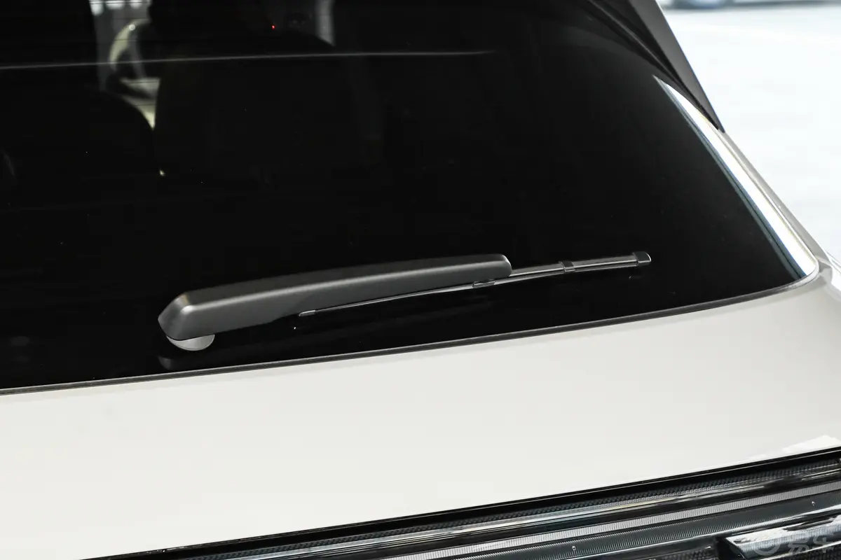 Cayenne E-HybridCayenne S 3.0T外观细节
